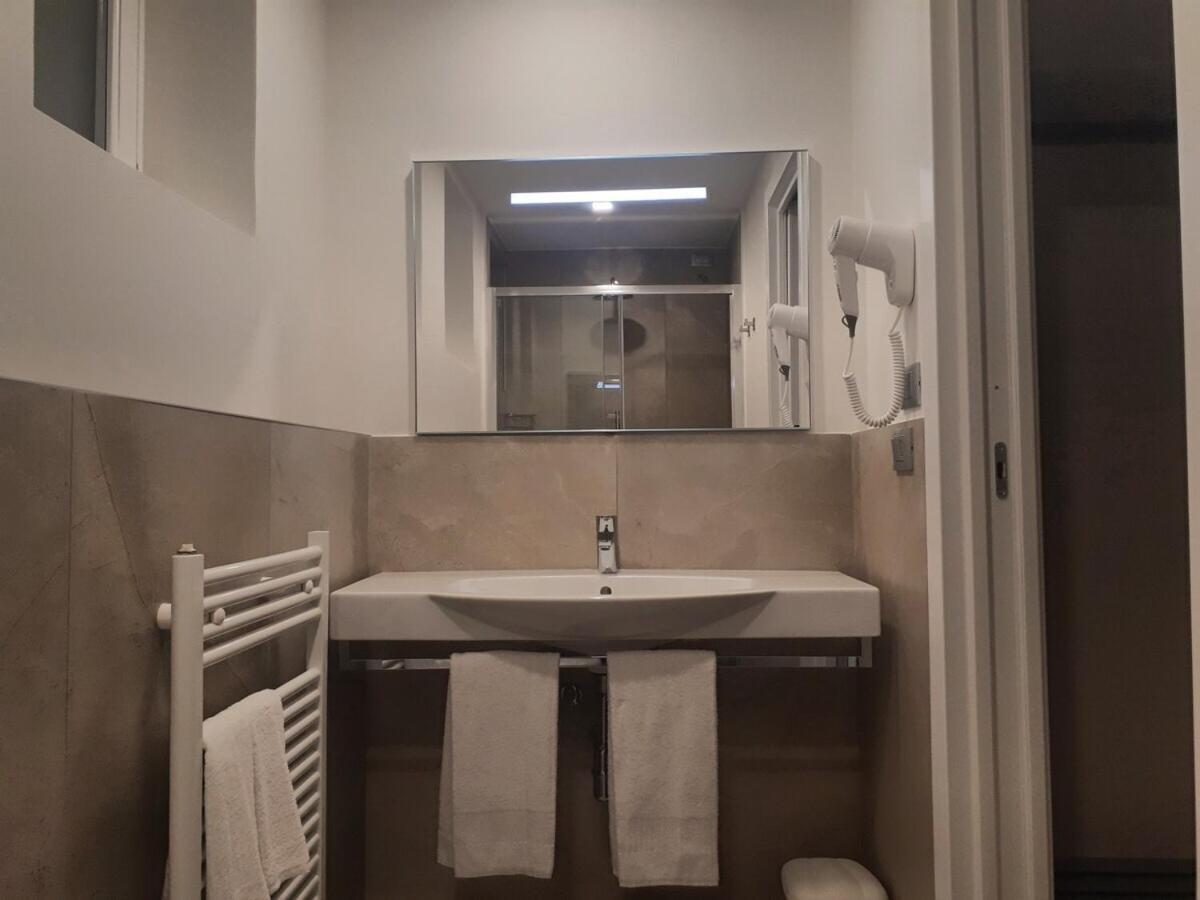 Smart Apartment Sei Chiese - Twa Bolonia Habitación foto